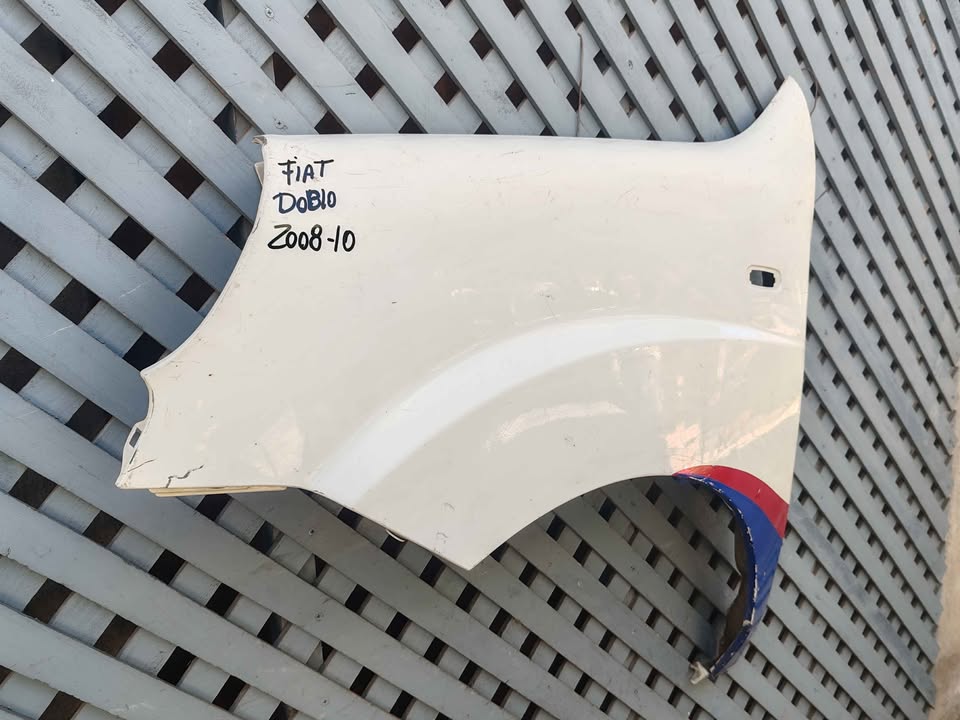 Tapabarro izquierdo Fiat Doblo 2008 - 2010 - Imagen 2