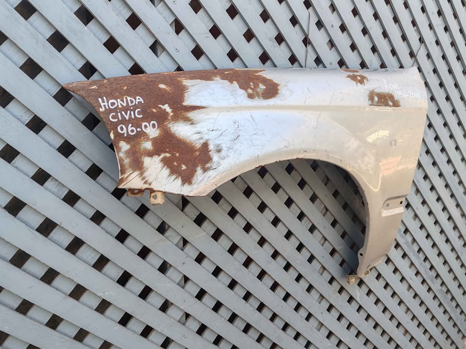 Tapabarro izquierdo Honda Civic 1996 - 2000 - Imagen 4