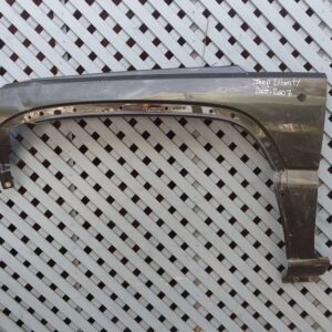 Tapabarro izquierdo Jeep Liberty 2005 - 2007