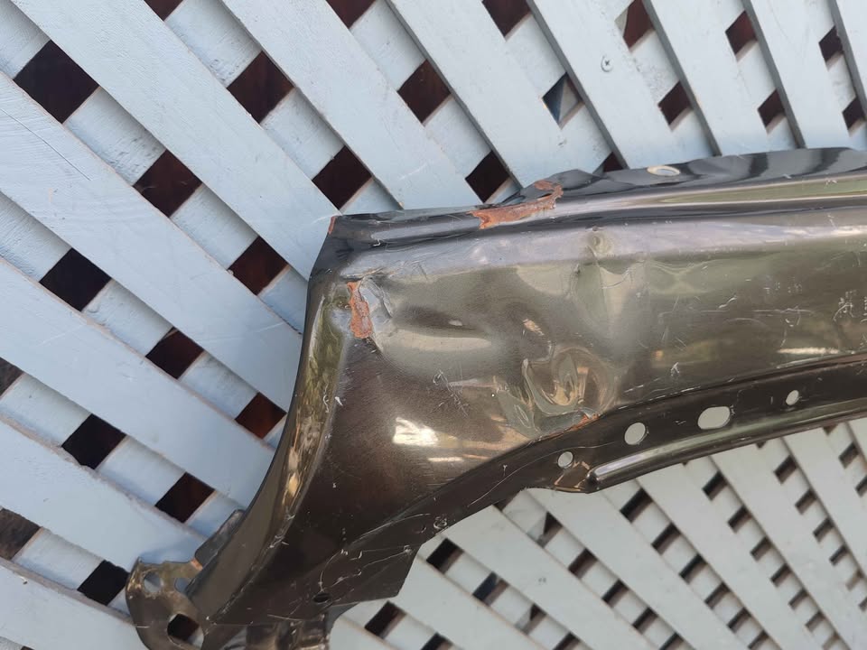 Tapabarro izquierdo Jeep Liberty 2005 - 2007 - Imagen 4