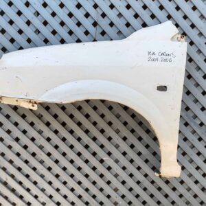 Tapabarro izquierdo Kia Carens 2004 - 2006