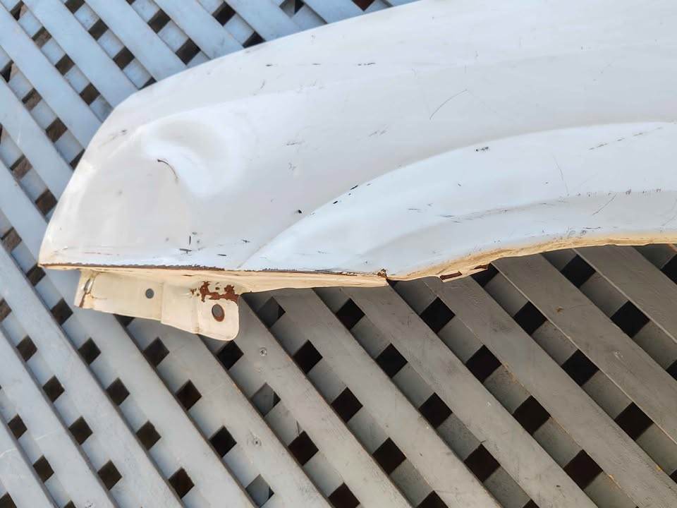 Tapabarro izquierdo Kia Carens 2004 - 2006 - Imagen 6