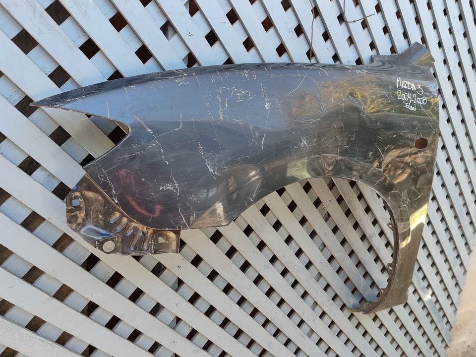 Tapabarro izquierdo Mazda 3 2004 - 2008 - Imagen 3