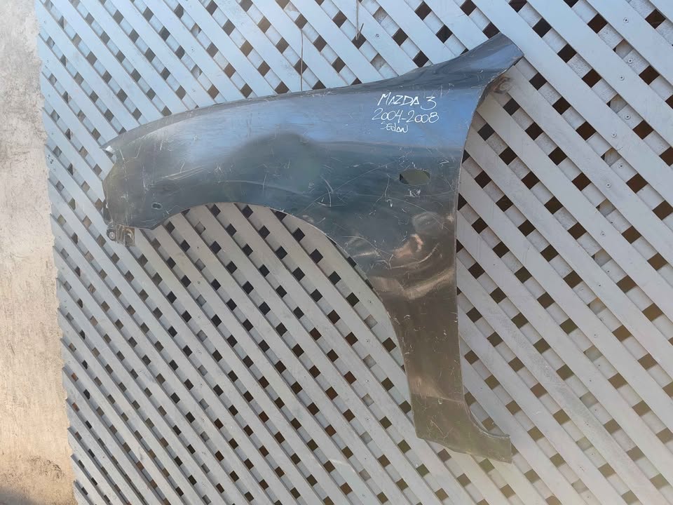 Tapabarro izquierdo Mazda 3 2004 - 2008 - Imagen 6