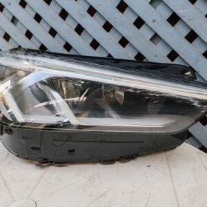 Óptico derecho BMW X1 Confort 2023 - 2025