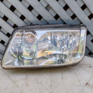 Óptico izquierdo Volkswagen Bora 2000 - 2007