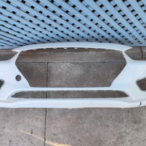 Parachoque delantero Hyundai Verna 2020 - 2023