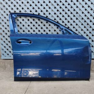 Puerta delantera derecha BMW 320i 2020 - 2025