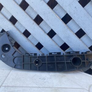 Mensula delantera izquierda Toyota 4Runner 2014 - 2023