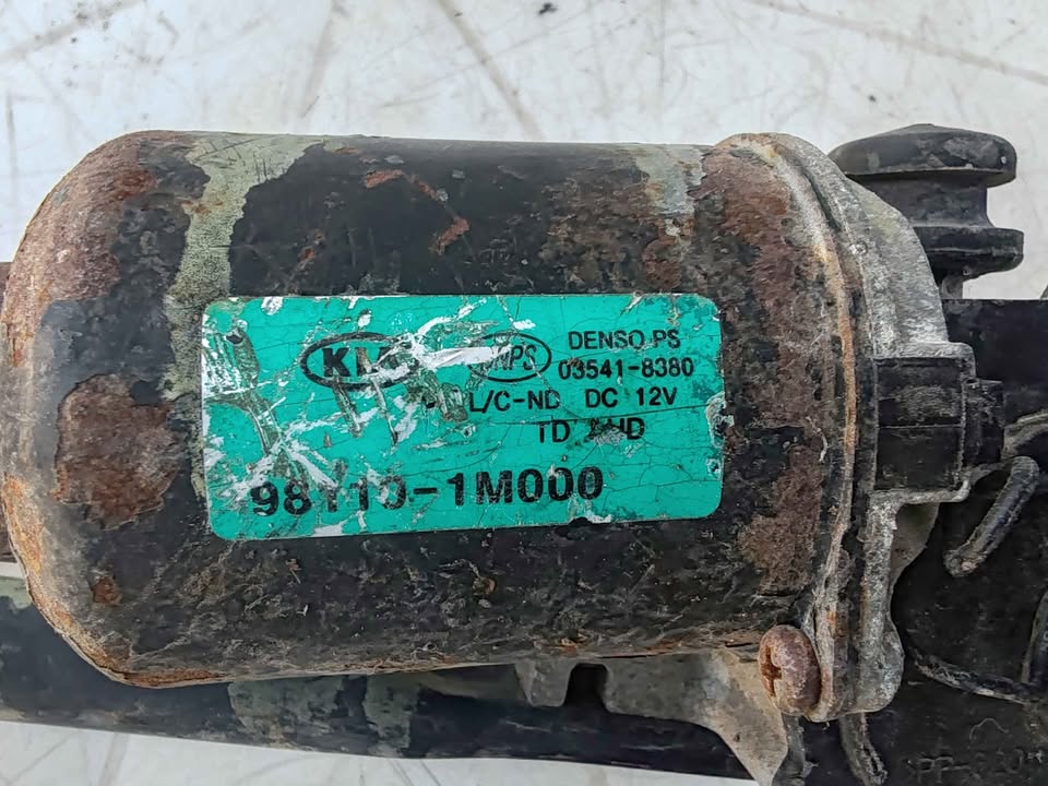 Motor limpiaparabrisas Kia Cerato 2009 - 2012 - Imagen 4