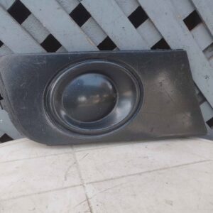 Tapa de neblinero derecho Volkswagen Amarok 2011 - 2015