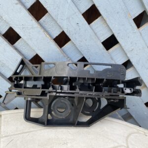 Mensula delantera izquierda Peugeot 308 2008 - 2013