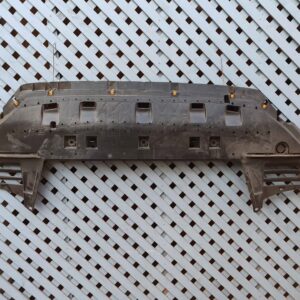 Cubre motor inferior o deflector Peugeot Partner, Berlingo y Opel 2019 - 2023 (ll)