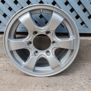 Llanta Dongfeng ZNA Rich 2012 - 2014