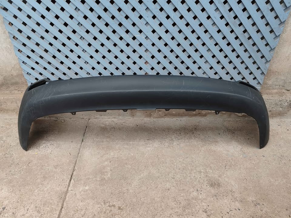Parachoque trasero Toyota Rav4 2013 - 2018 - Imagen 2