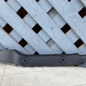 Mensula delantera izquierda Chevrolet Zafira 2001 - 2012