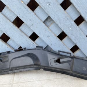 Mensula trasera izquierda Ford Escape 2006 - 2011