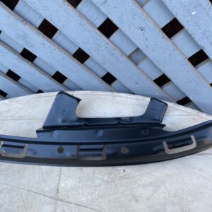 Mensula bajo optico izquierdo Mazda Bt50 2006 - 2012