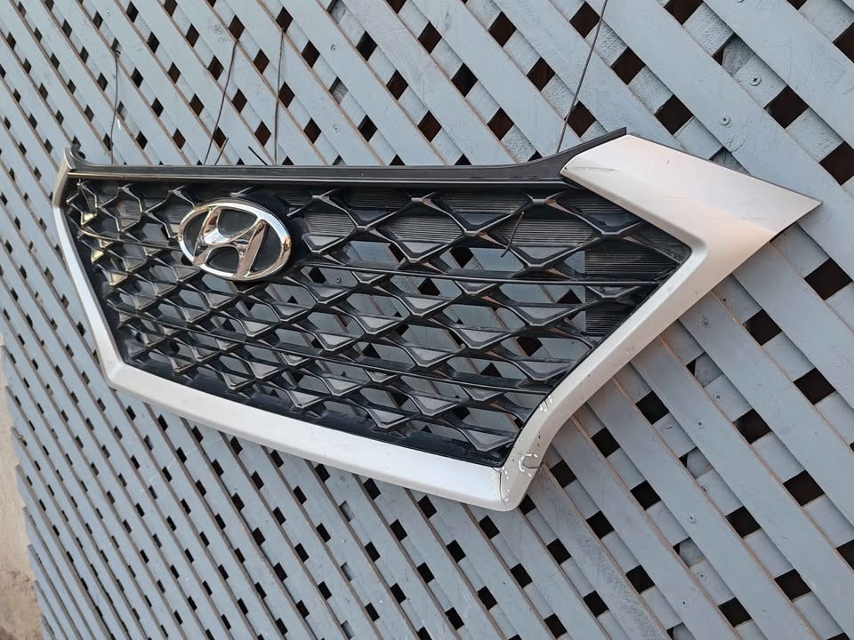 Máscara Hyundai Tucson 2018 - 2021 - Imagen 3