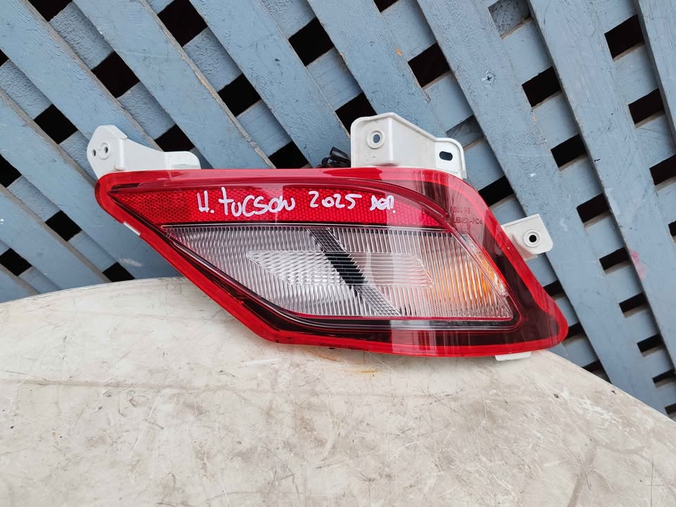 Mica de parachoque trasero derecho Hyundai Tucson 2025