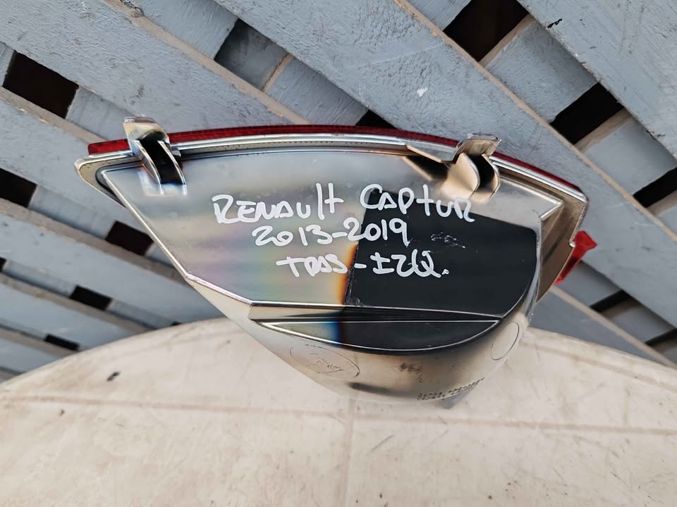 Mica de parachoque trasero izquierdo Renault Captur 2013 - 2019 - Imagen 2