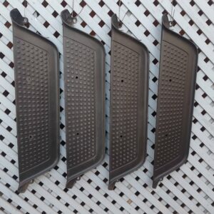 Moldura central de parachoque trasero Volkswagen Amarok 2010 - 2022