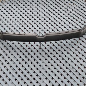 Moldura superior de máscara Dodge RAM 1500 2019 - 2026