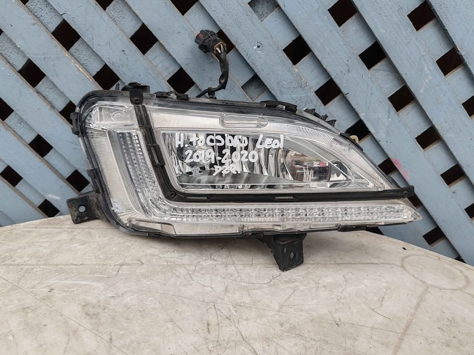 Neblinero derecho Hyundai Tucson led 2019 - 2020