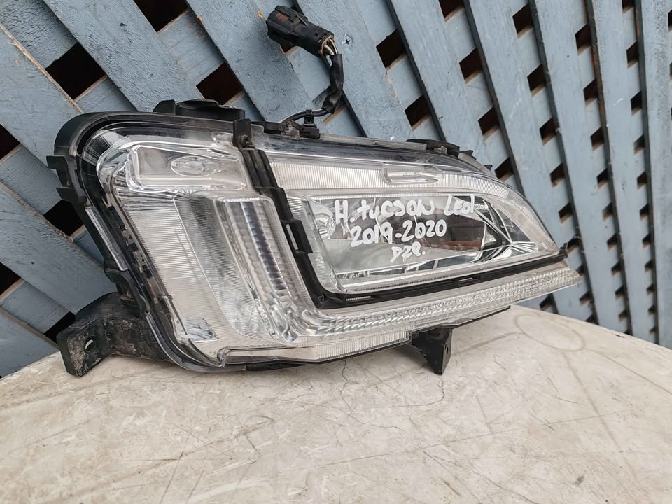 Neblinero derecho Hyundai Tucson led 2019 - 2020 - Imagen 2