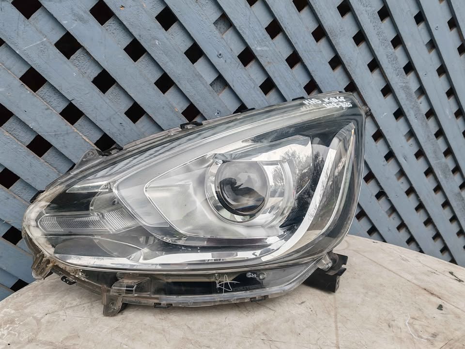 Óptico izquierdo Mitsubishi Mirage 2018 - 2020