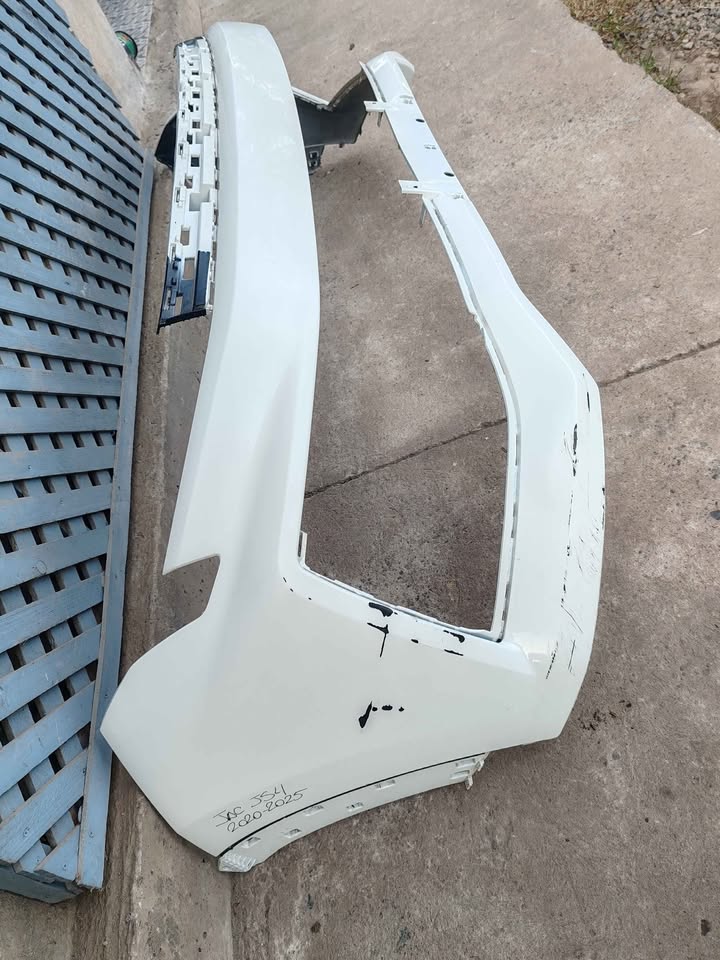 Parachoque delantero JAC JS4 2021 - 2025 - Imagen 3