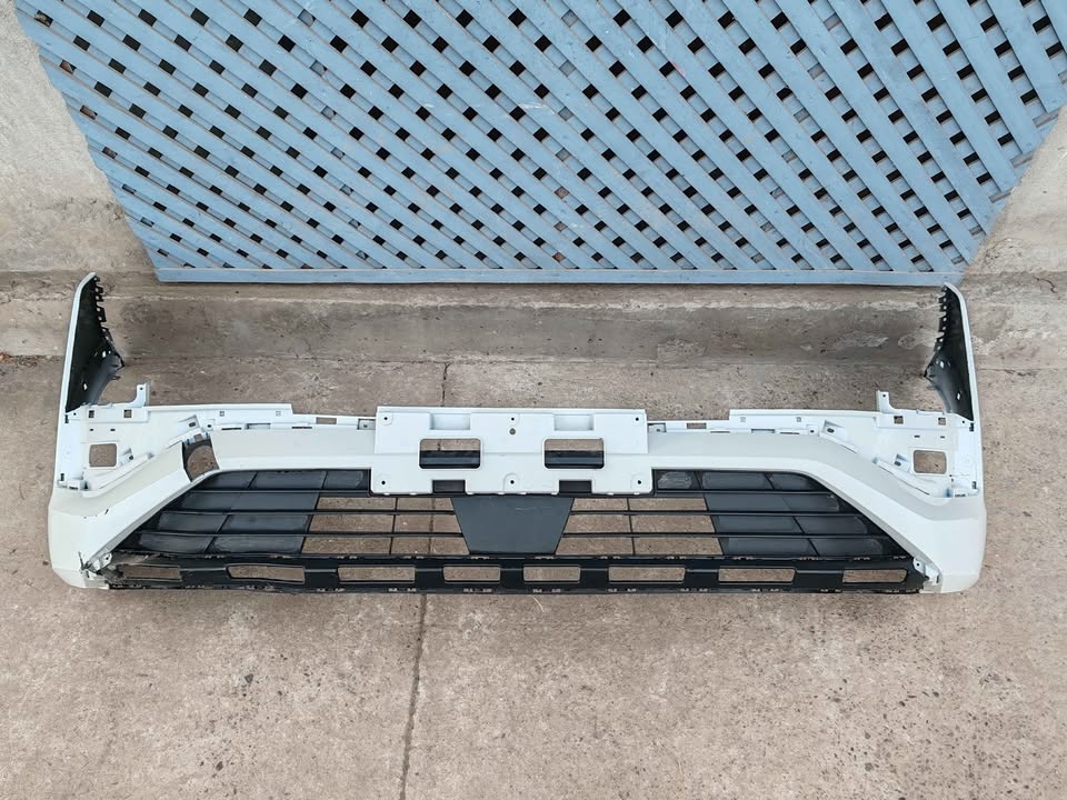 Parachoque delantero JAC JS8 Pro 2025 - 2026