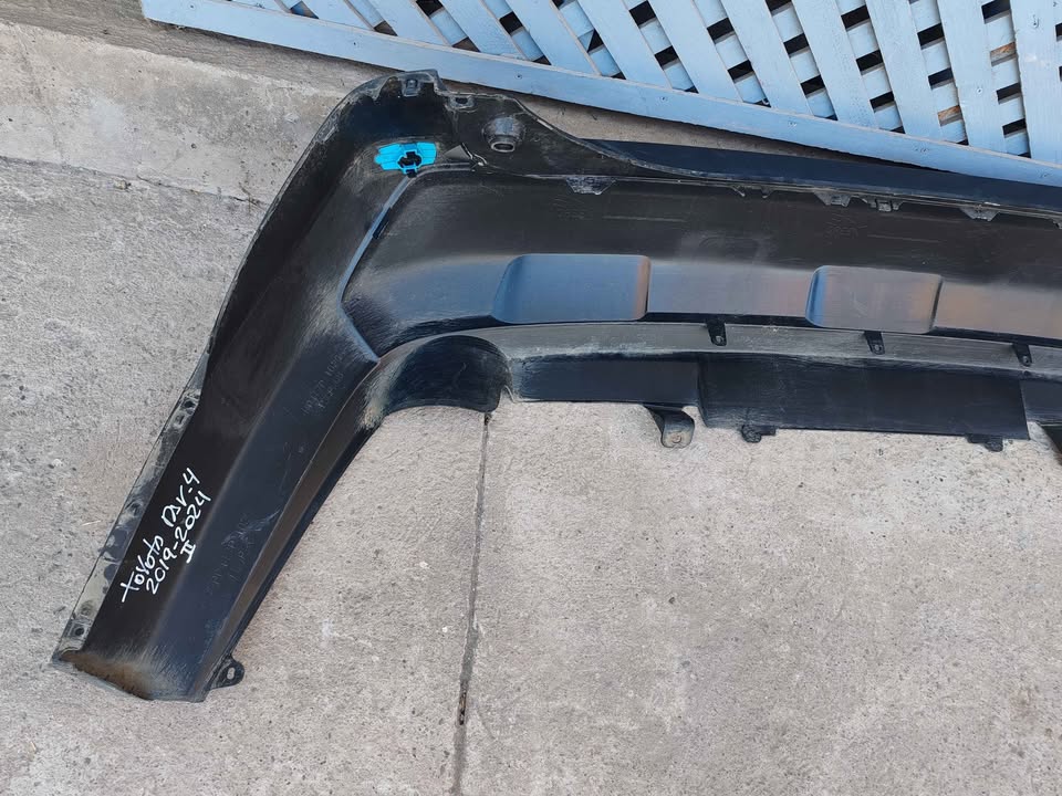 Parachoque trasero Toyota Rav4 2019 - 2024 (II) - Imagen 7
