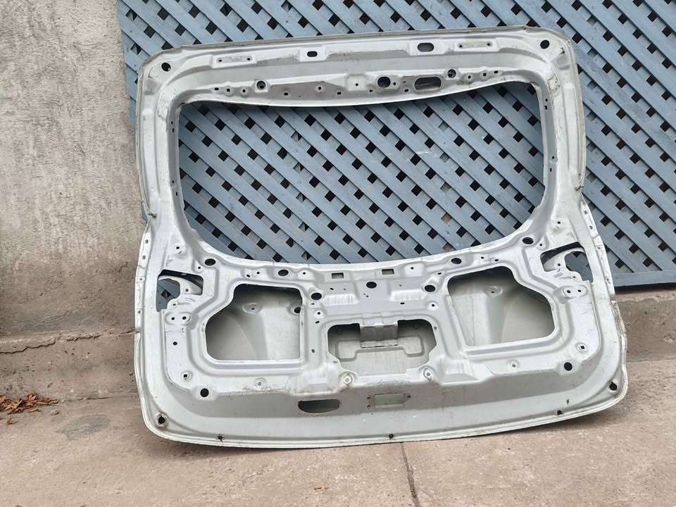 Portalón Hyundai Tucson 2011 - 2014 - Imagen 8