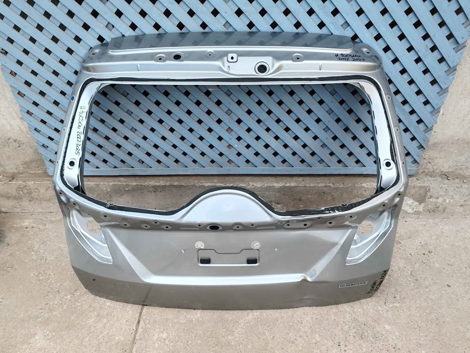 Portalón Hyundai Tucson 2022 - 2026 - Imagen 2