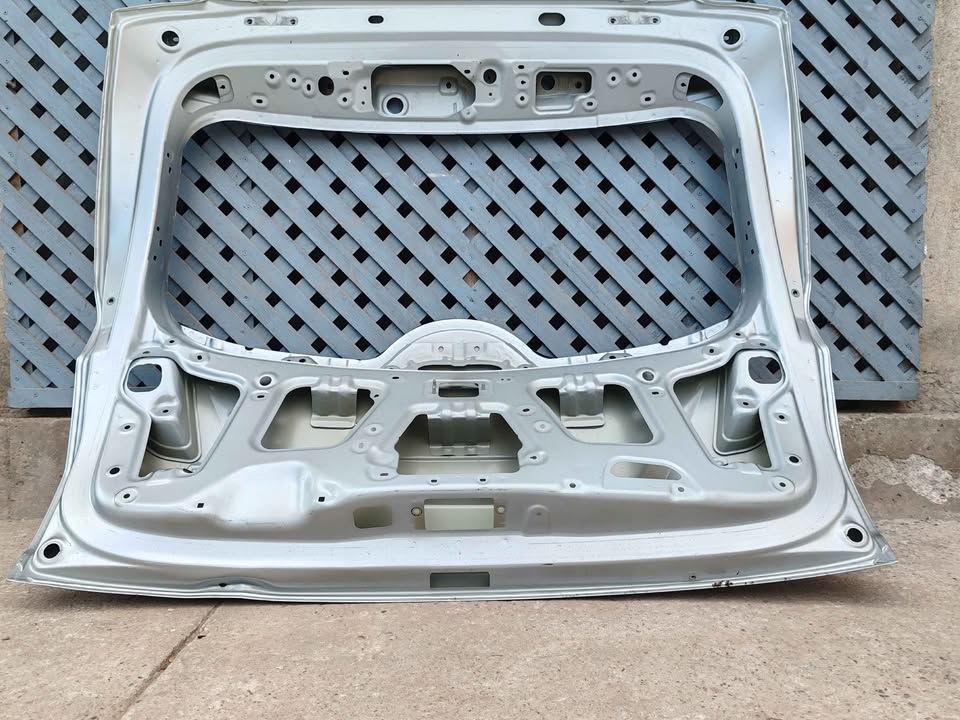 Portalón Hyundai Tucson 2022 - 2026 - Imagen 9