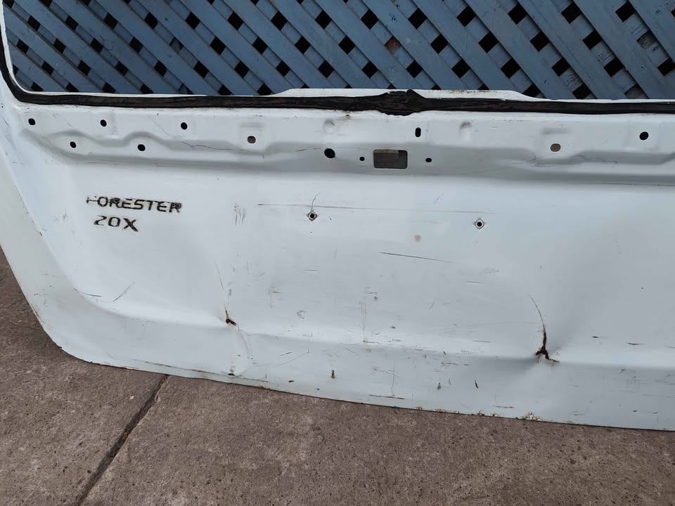Portalón Subaru Forester 2003 - 2007 - Imagen 5