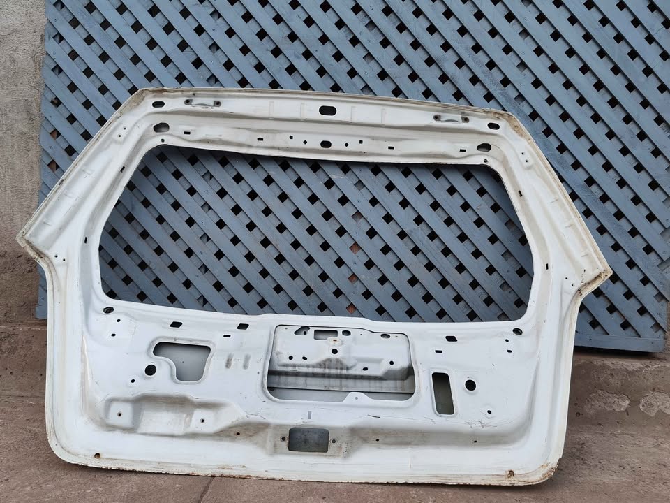 Portalón Subaru Forester 2003 - 2007 - Imagen 9