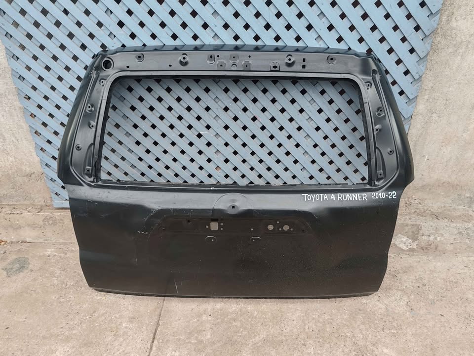 Portalón trasero Toyota 4Runner 2011 - 2022 - Imagen 2