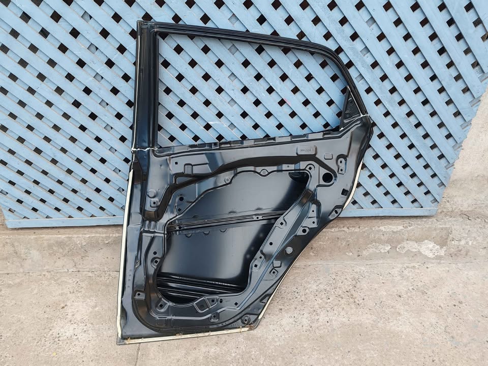 Puerta trasera derecha Mazda 2 sport 2008 - 2014 - Imagen 8