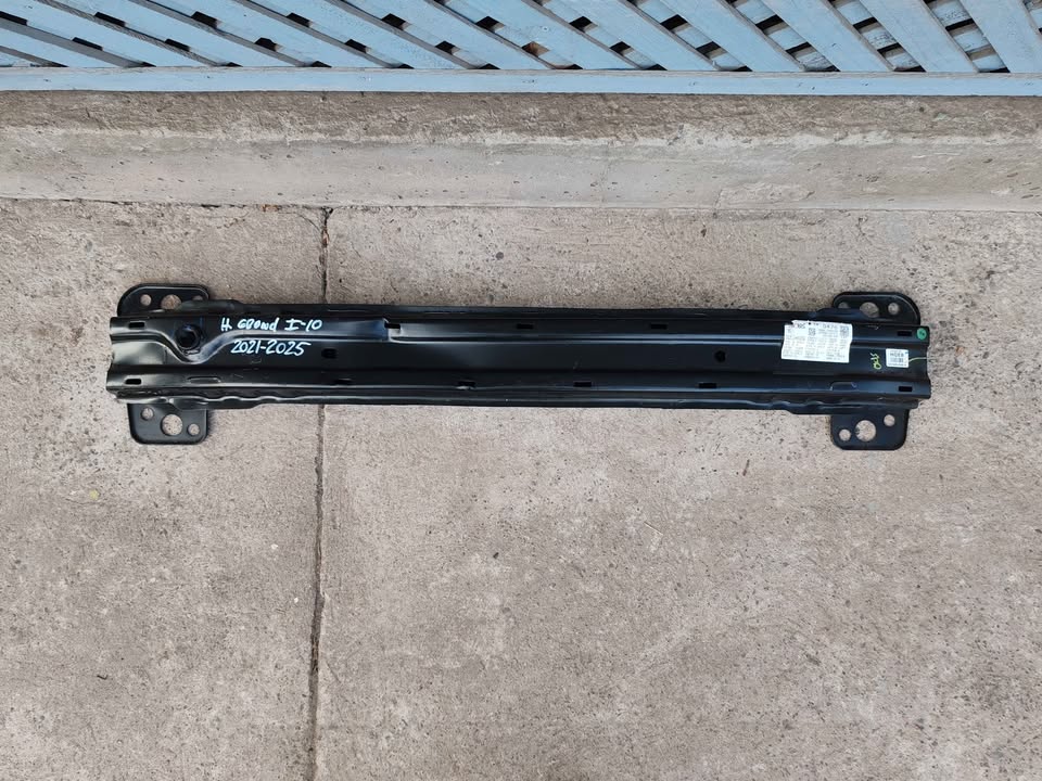 Refuerzo delantero Hyundai Grand i10 2021 - 2025 (II)