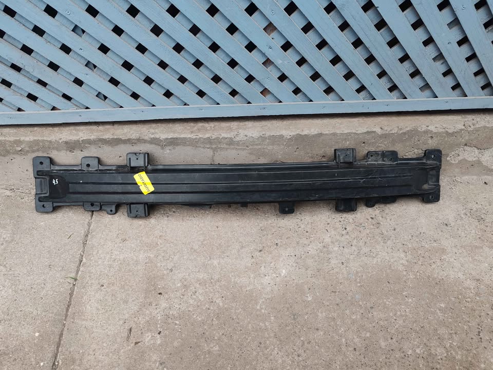 Refuerzo trasero Hyundai Accent Rb 2015 - 2020